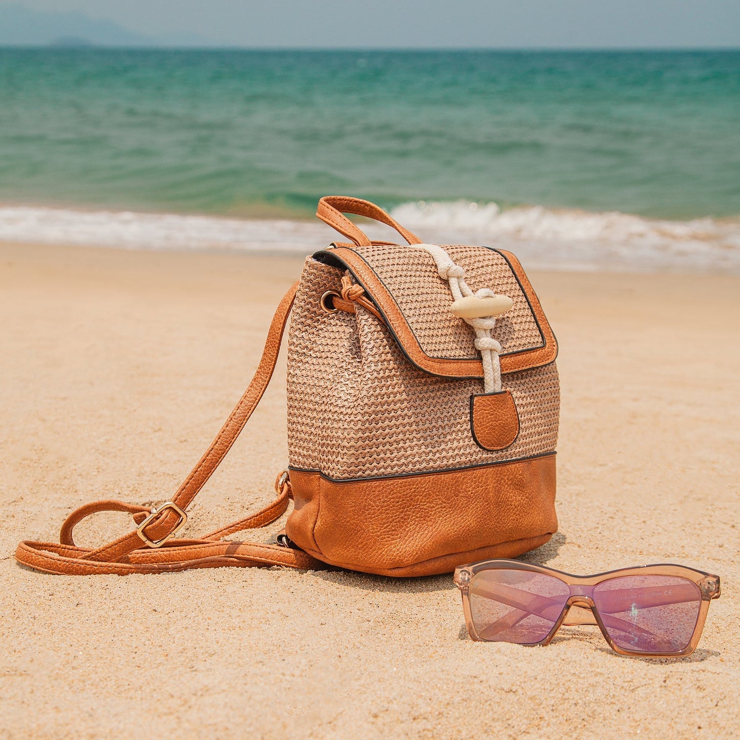 Arken | Leili Straw Backpack