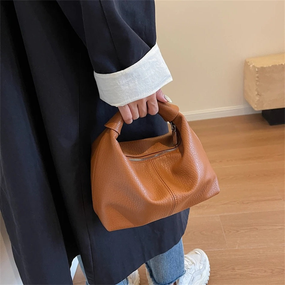 Arken | Roly Crossbody Bag