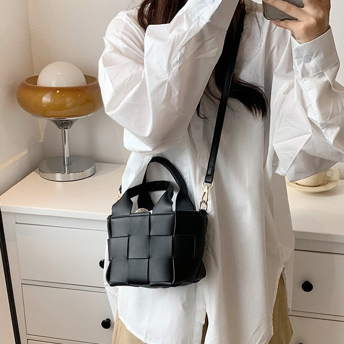 Arken | Mini Woven Handbag Cora