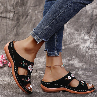 Arken | Lily Flowers Orthopaedic Sandals