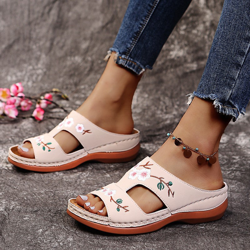 Arken | Lily Flowers Orthopaedic Sandals