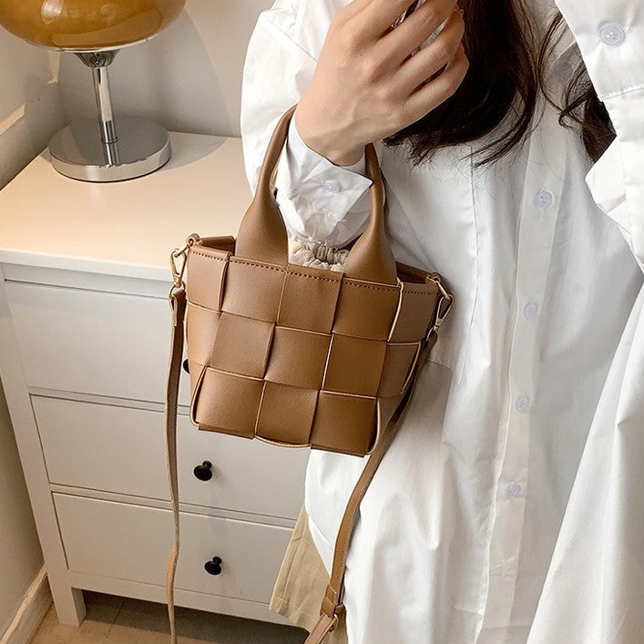 Arken | Mini Woven Handbag Cora