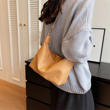 Arken | Roly Crossbody Bag