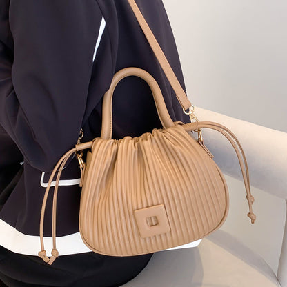 Arken | Pleated Handbag Orie